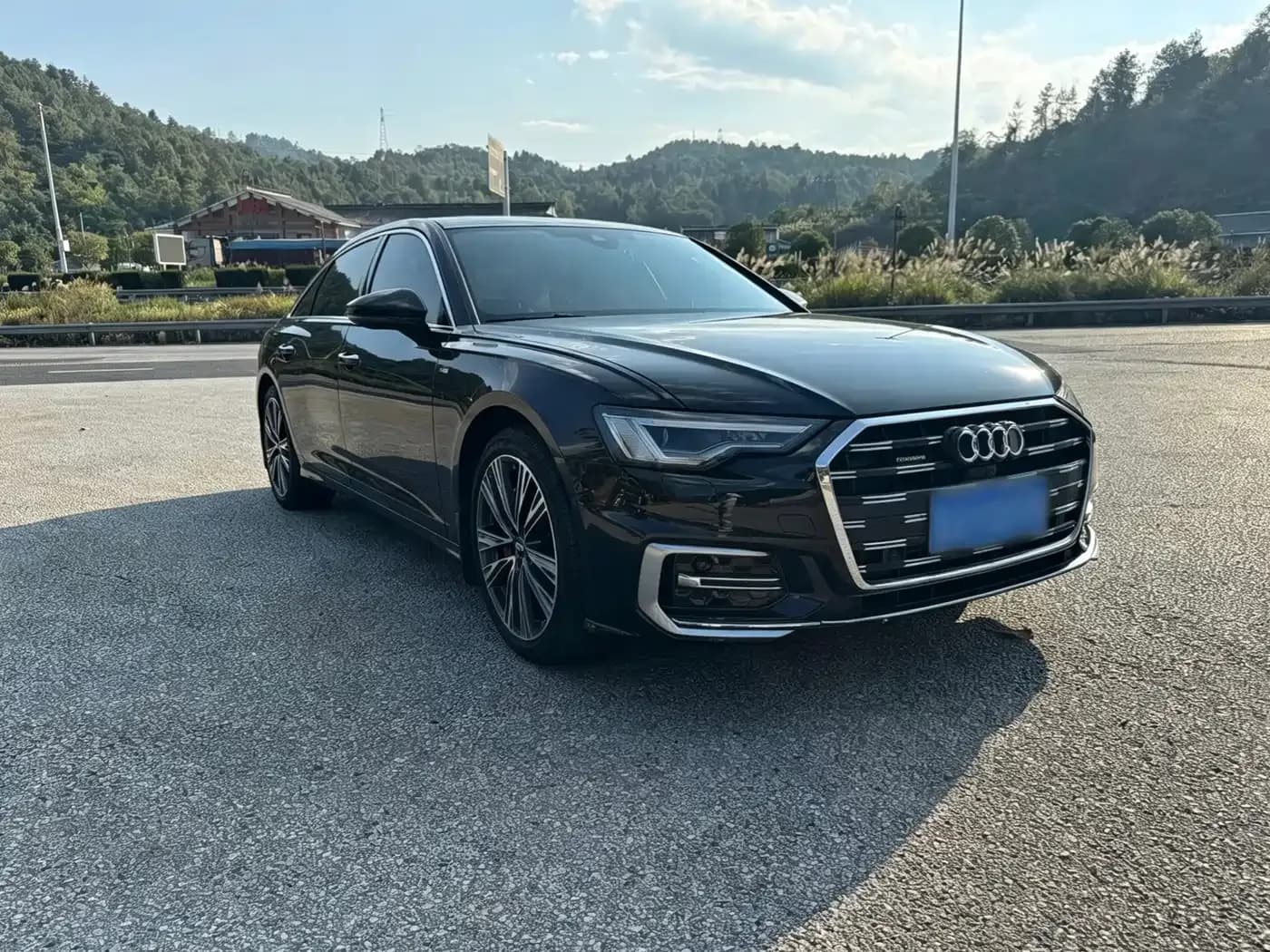 AUDI A6 2024